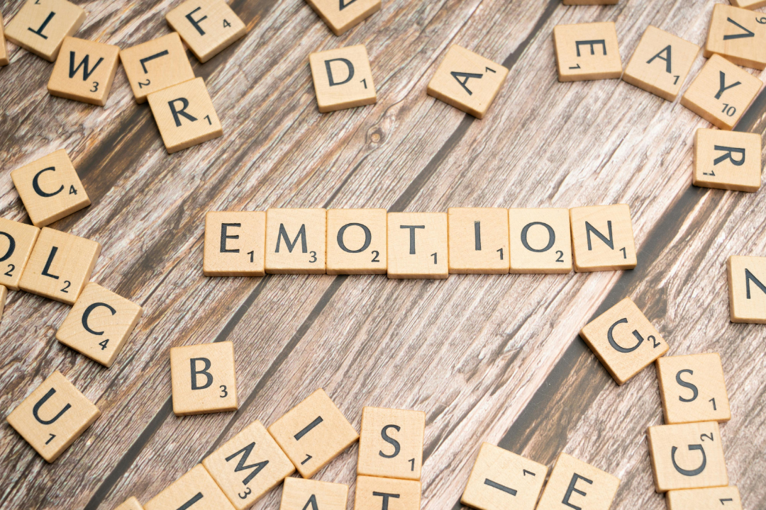 Illustration showing human psychology influencing sales decisions through trust, emotion, and persuasion